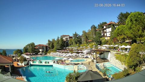 Panoramic live stream of a seaside resort